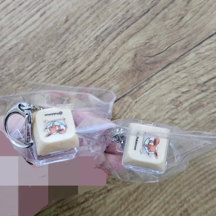 [BUNJANG] Bring Green x Pokemon Eevee Keycap &amp; Hand Towel Set / 올영 포켓몬 브링그린 이브이 키캡 키링 콜라보 올리브영 핸드타올 썬젤