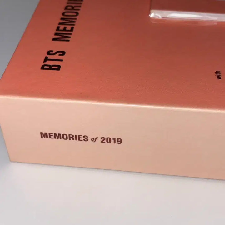 [BUNJANG] BTS 2019 Memories Photobook, Postcards, CD Set / 방탄소년단 2019 메모리즈