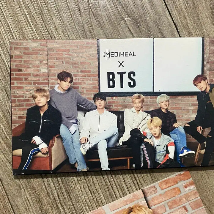 [BUNJANG] BTS Mediheal Postcard Photocard / 방탄소년단 bts 메디힐 mediheal 엽서 photocard