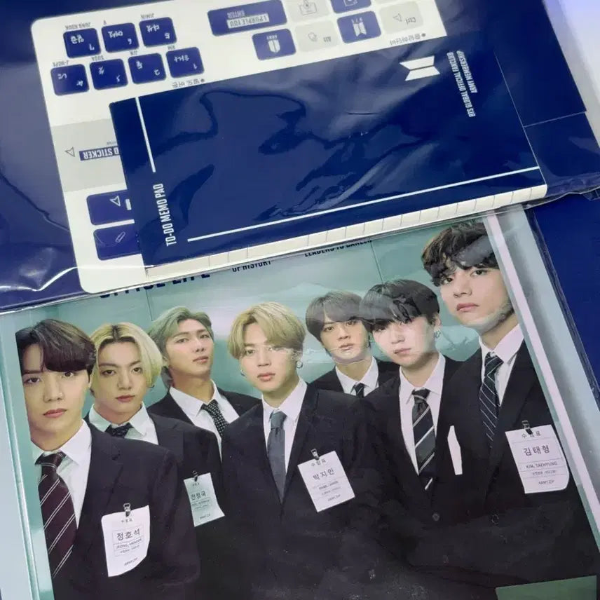 [BUNJANG] BTS ARMY Membership Kit 8th Generation / 방탄소년단 멤버십 아미키트 8기