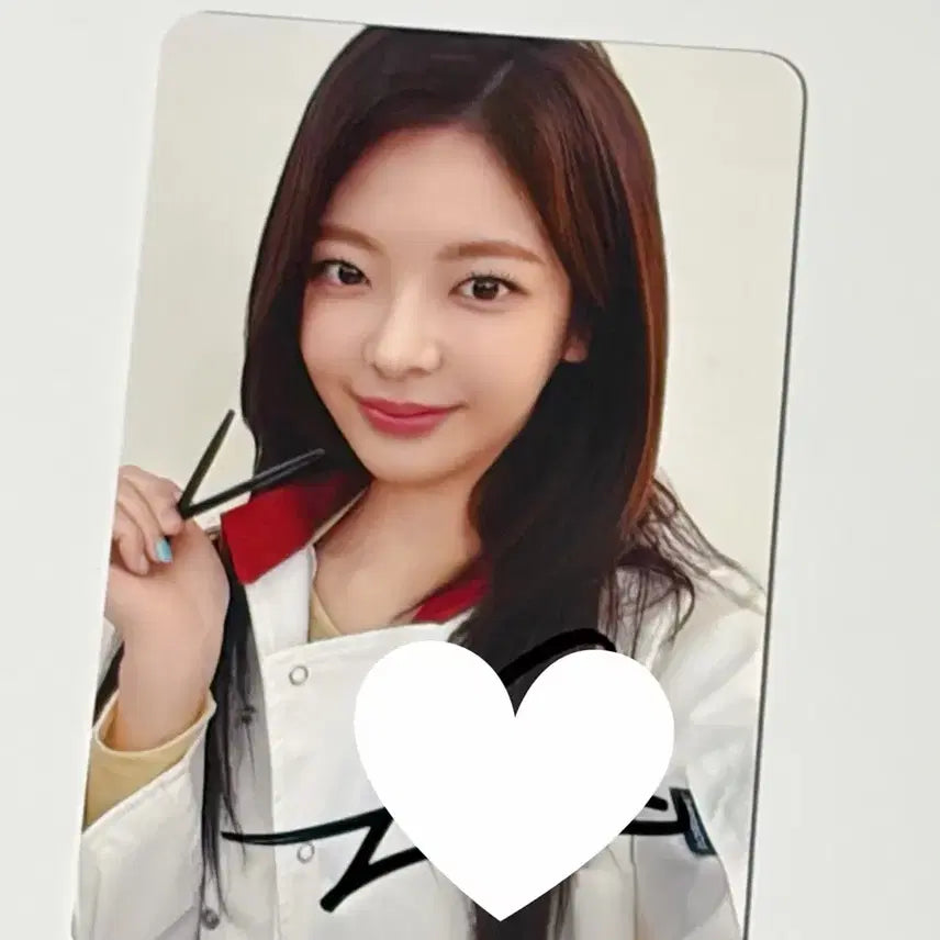 [BUNJANG] ITZY Lia makestar Signed Photocard / ITZY 있지 모토 moto 리아 lia 메이크스타 당첨 싸인 포카