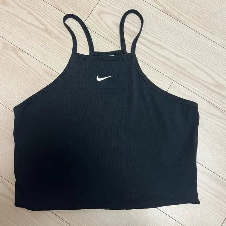 [BUNJANG] Nike Essential Sleeveless Cropped Top Black Women&
