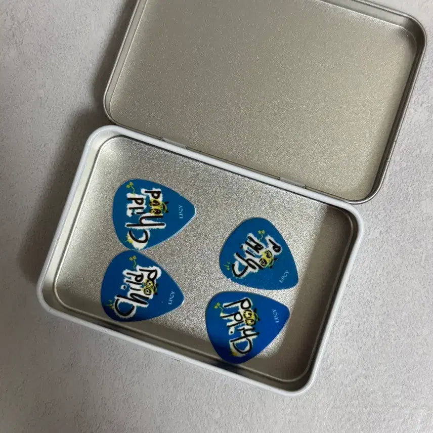 [BUNJANG] Band Lucy Childhood MD Pick + Tin Case Bundle Set / 밴드 루시 피크 + 틴케이스 신예찬 최상엽 조원상 신광일