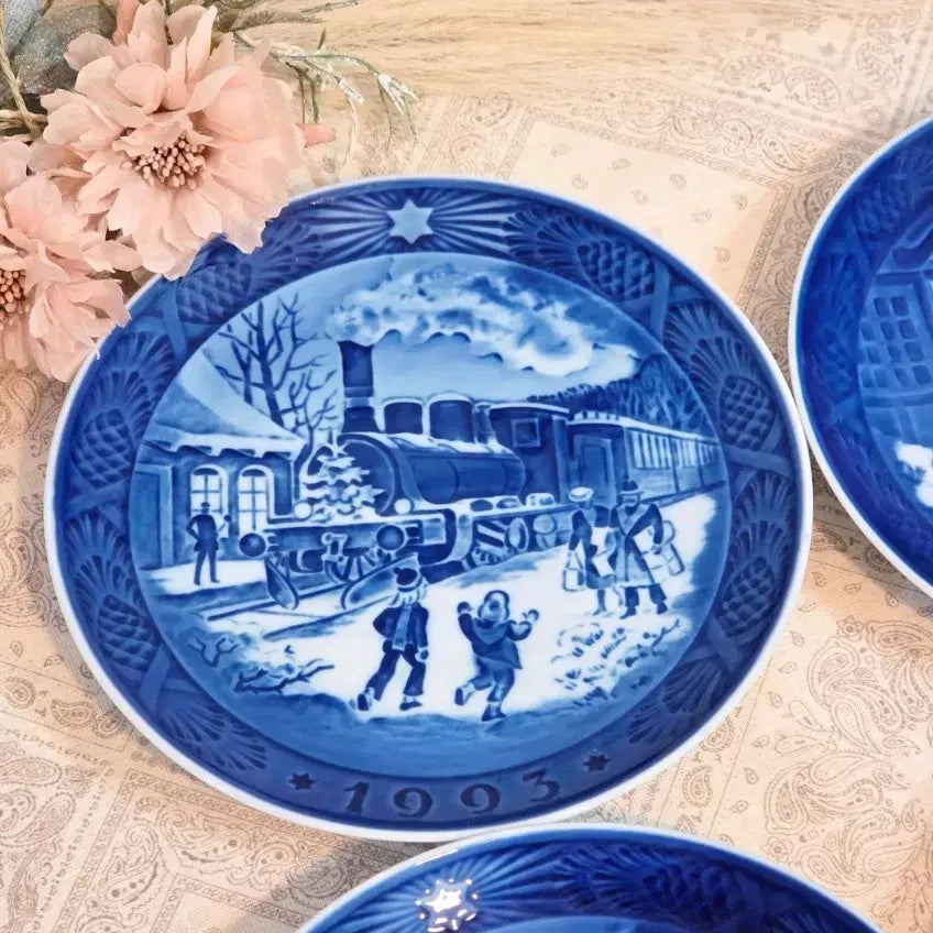 [BUNJANG] Royal Copenhagen Plate 1993 1994 1996 / 덴마크 로얄 코펜하겐 접시 플레이트 1993 1994 1996 소품 장식