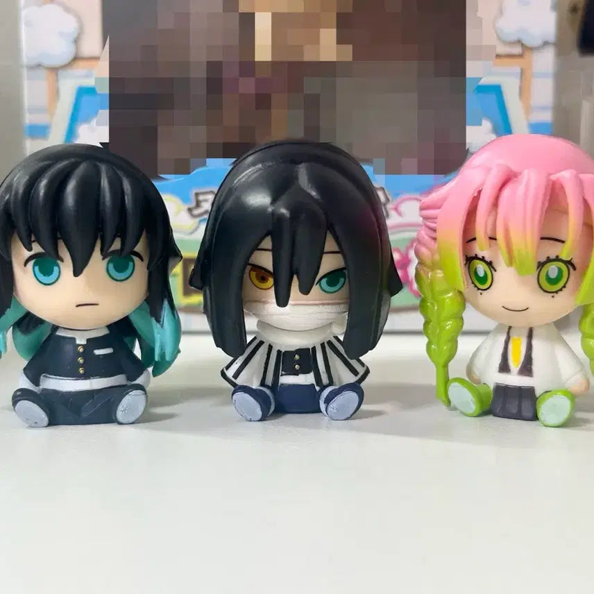 [BUNJANG] Demon Slayer Mini Gacha Figures Bundle Muichiro Tokito, Obanai Iguro, Mitsuri Kanroji / 귀멸의 칼날 미니 가챠 피규어 일괄 무이치로 오바나이 미츠리