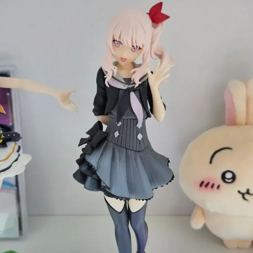 [BUNJANG] Project Sekai Akiyama Mizuki Figure / (급전)프로젝트 세카이 프세카 아키야마 미즈키 피규어 양도합니다!