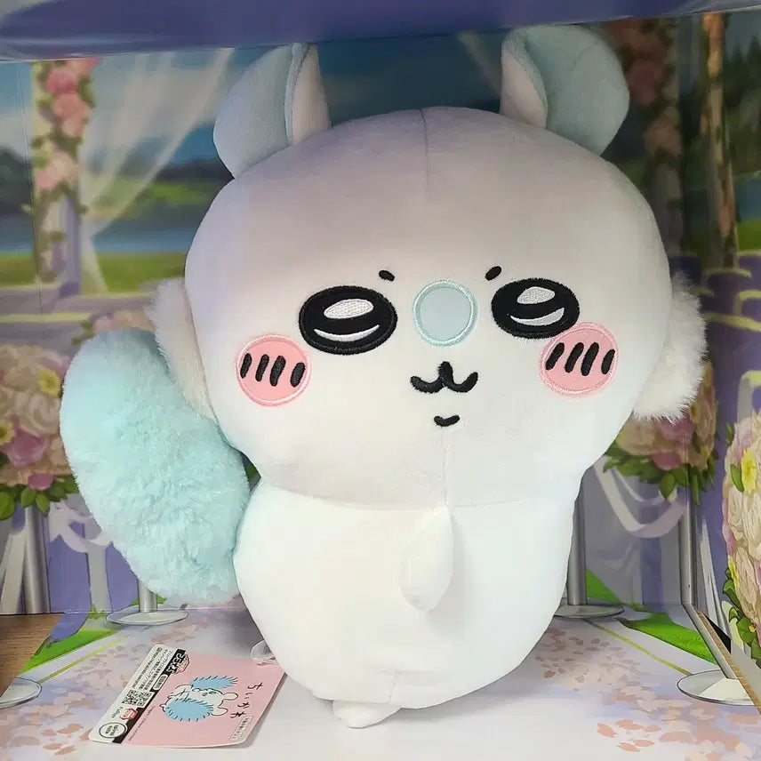[BUNJANG] Momonga Chiikawa Medium Size Plush Doll / 모몽가 치이카와 빅 누이구루미 중형 인형 누이 굿즈