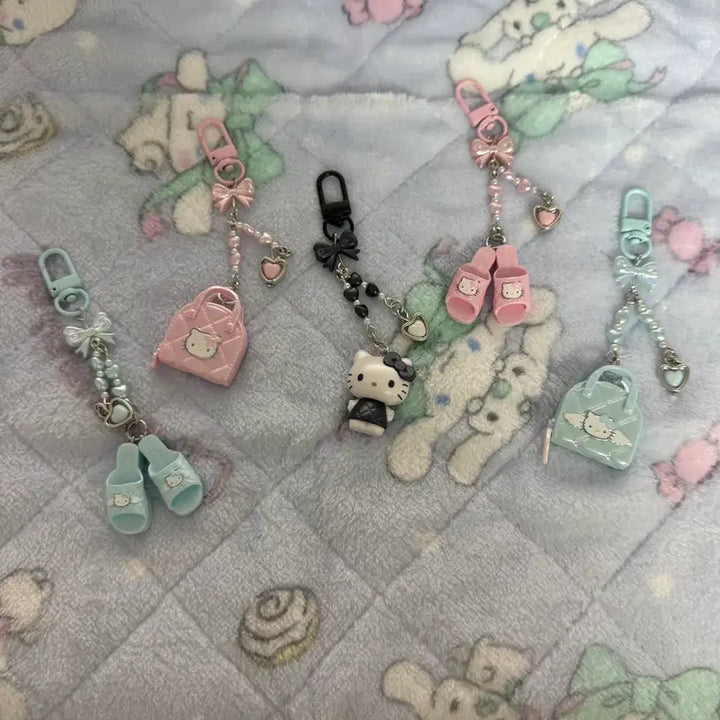 [BUNJANG] Kitty Quilt Series Keychain / 키티 퀄트시리즈 키링