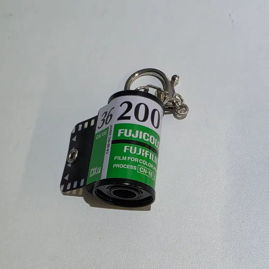 [BUNJANG] Day6 Dowoon Military Discharge Cafe Film Keychain / 데이식스 도운 전역카페 필름키링