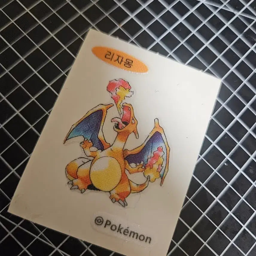 [BUNJANG] Charizard Pokemon 30th Anniversary Sticker / 리자몽 포켓몬 스티커 30주년