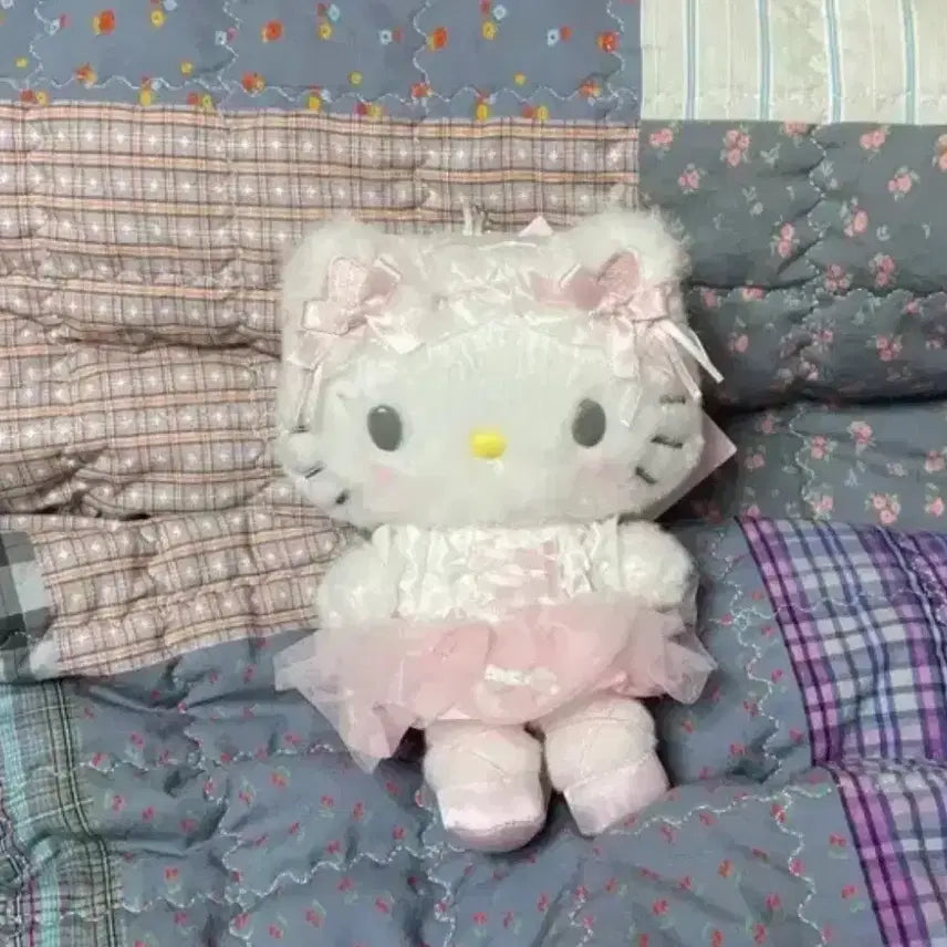 [BUNJANG] Sanrio Ballerina Kitty Mascot / 산리오 시로네코 발레리나 키티 헬로키티 마스코트