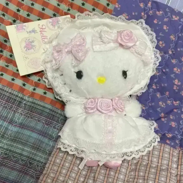 [BUNJANG] Sanrio Hello Kitty White Frill Wedding Mascot Doll / 산리오 화이트프릴 웨딩 마스코트 키티 헬로키티