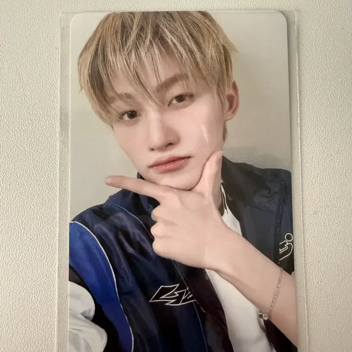 [BUNJANG] TWS 2nd Lucky Draw Jihoon Photocard / TWS 투어스 2차 럭드  사운드웨이브 사웨  지훈