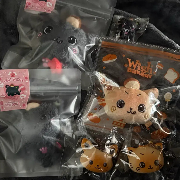 [BUNJANG] Riku Kuri Goods Set / 리쿠 쿠리 굿즈 양도