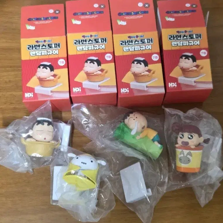 [BUNJANG] Crayon Shin-chan Ramen Stopper Set (4 types) / 짱구 라면스토퍼 4종 (히든 흰둥이 짱구 맹구 유리)