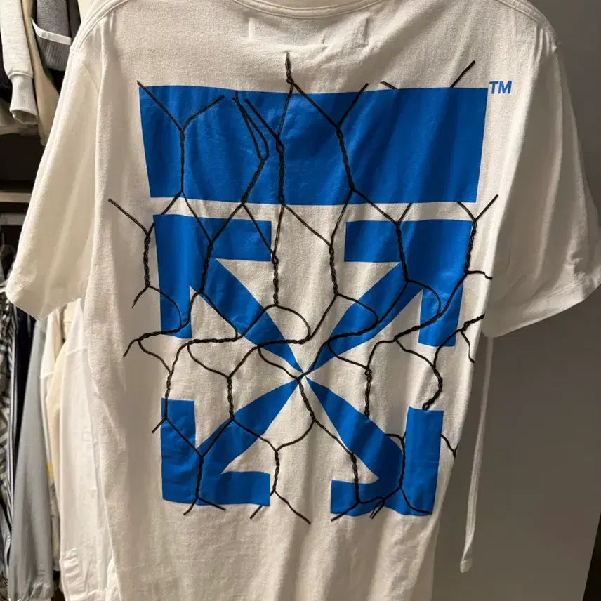 [SOLD OUT] 오프화이트 애로우 로고 반팔 티셔츠 화이트