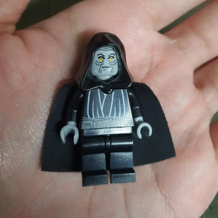 [BUNJANG] LEGO Old Star Wars Palpatine Minifigure 7264 / 레고 올드 스타워즈 펠퍼틴 팰퍼틴 7264 미니피규어