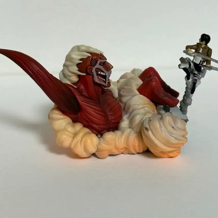 [BUNJANG] Kaiyodo Attack on Titan Capsule Q Gacha Figures - Eren, Colossal Titan / 진격의거인  카이요도 캡슐Q 가챠 피규어 에렌초대형진격