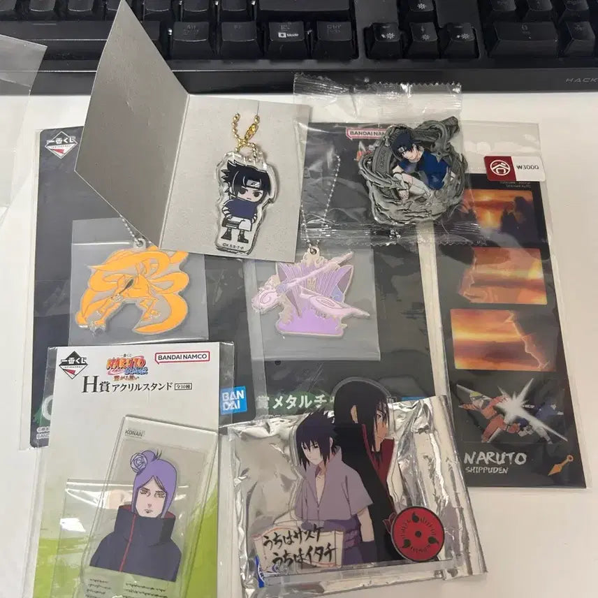 [BUNJANG] Naruto Sasuke Itachi Acrylic Badge Bundle Set / 나루토 사스케 이타치 아크릴 뱃지 일괄
