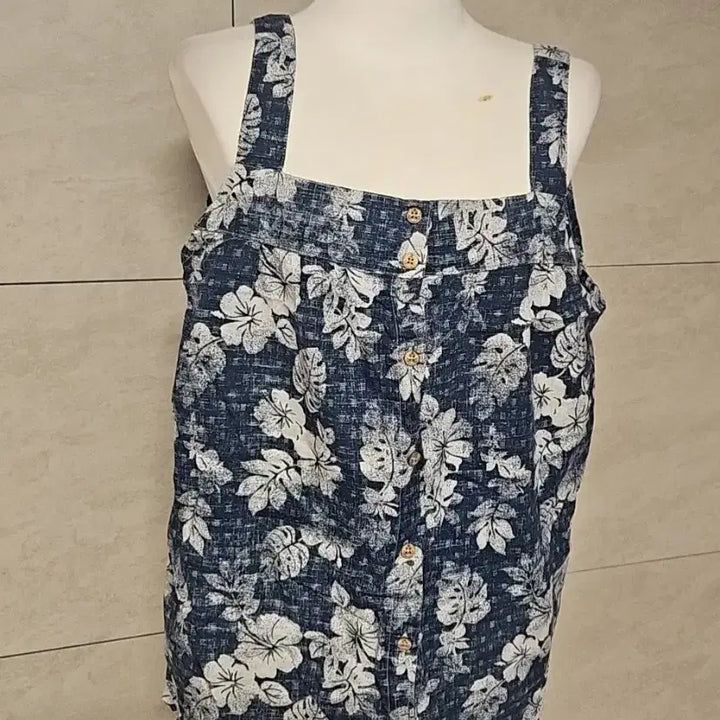[BUNJANG] Hawaiian Pattern Sleeveless Top / 아사면 하와이안 패턴 나시
