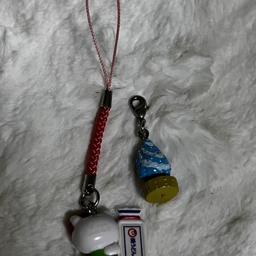[BUNJANG] Hello Kitty Vintage Strap Bundle Set / 헬로키티 고전 스트랩 일괄