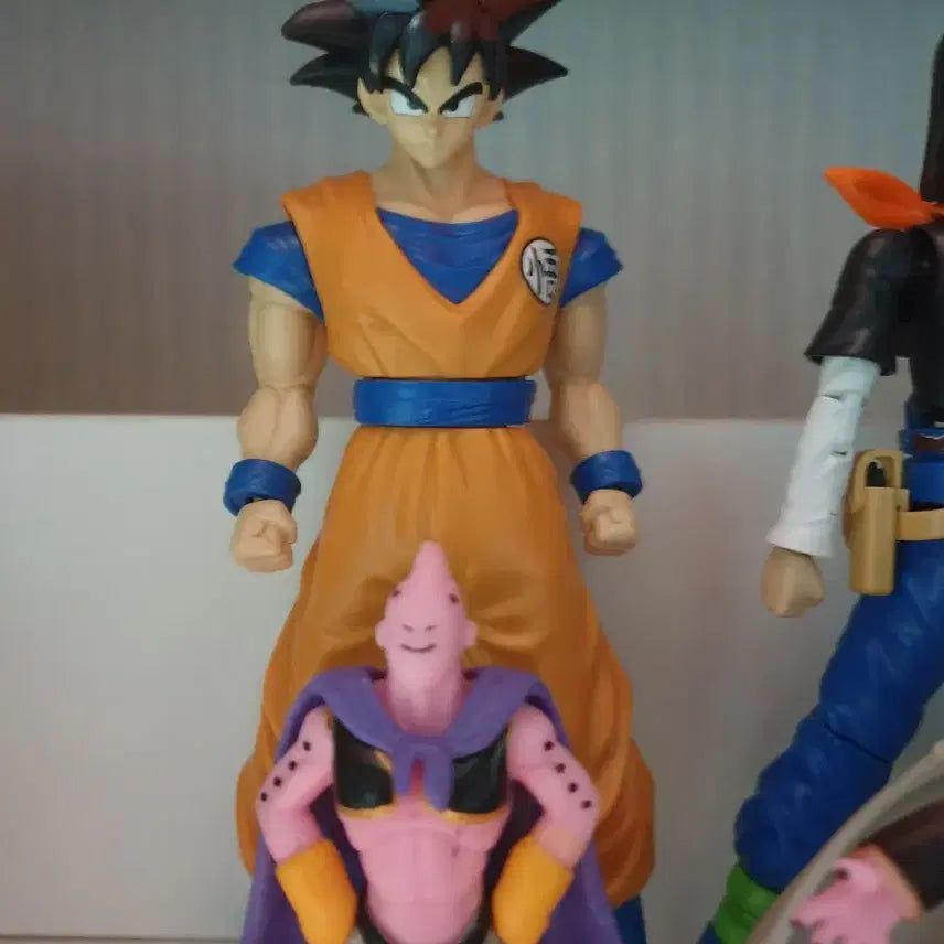[BUNJANG] Dragon Ball Z Son Goku &amp; Majin Buu Jointed Figure Set / 드래곤볼 피규어 손오공 17호 관절 마인부우