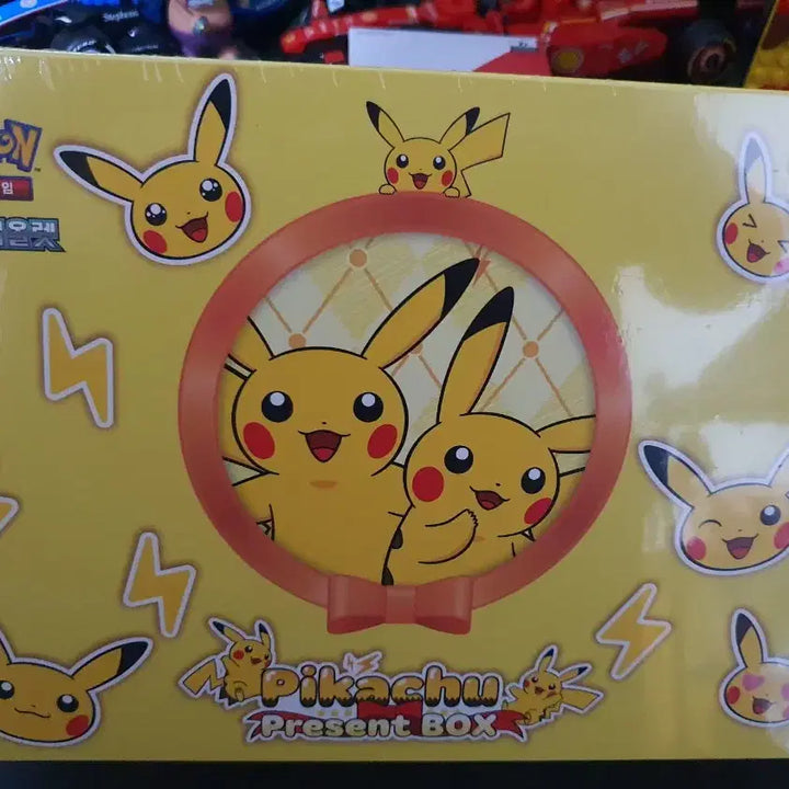[BUNJANG] Pokemon Pikachu Present Box Sealed / 포켓몬 피카츄 프레젠트 박스 미개봉 (실링O) 박스
