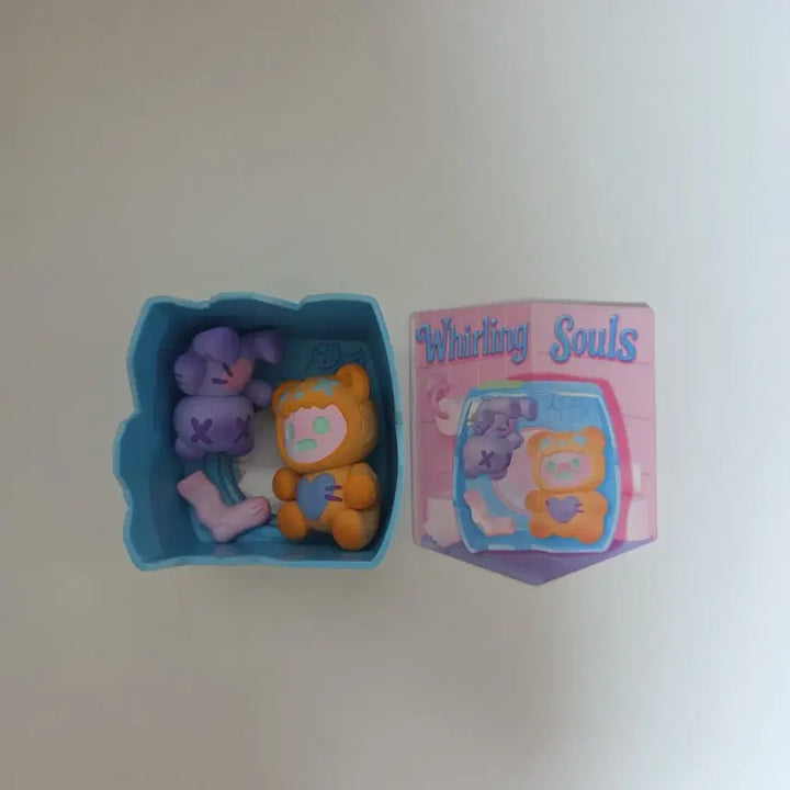 [BUNJANG] Shinwoo Ghostbear Ghost at Home Whirling Souls Figure / 신우 고스트베어 고스트앳홈  whirling souls 피규어