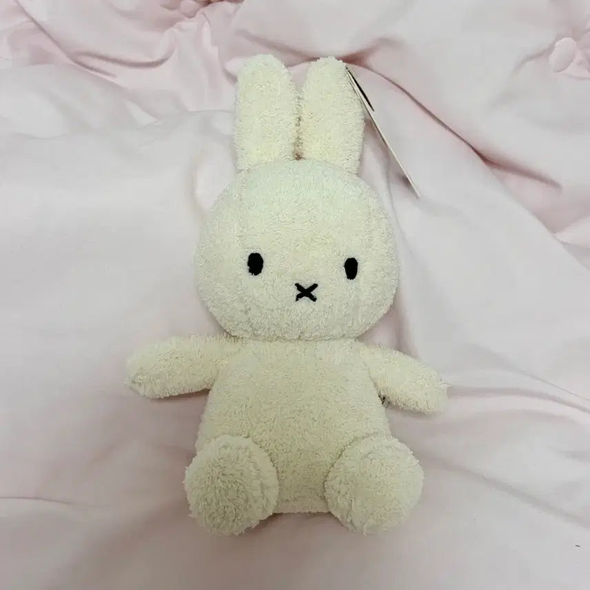 [BUNJANG] BON BON Toys Miffy Authentic Plush 23cm / BON BON Toys 미피 정품 인형 23cm
