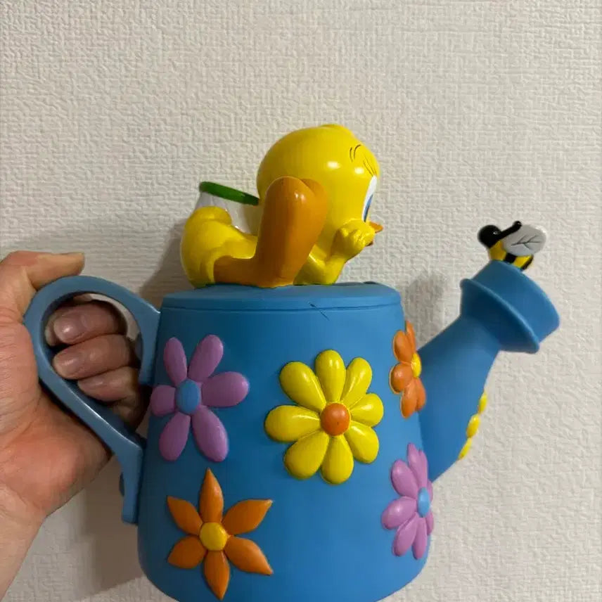 [BUNJANG] Tweety Bird Watering Can Piggy Bank / 트위티 저금통