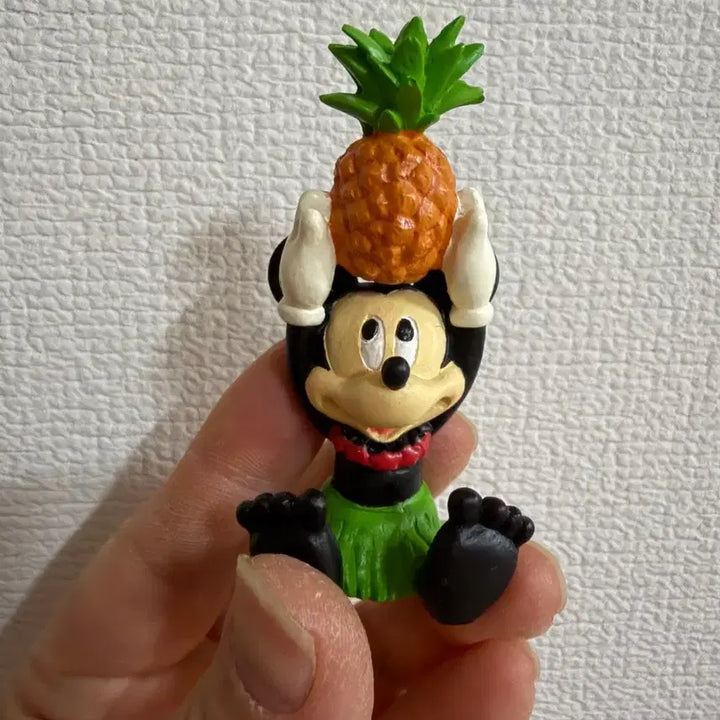 [BUNJANG] Hawaiian Mickey Mouse Figurine / 하와이안 미키마우스피규어