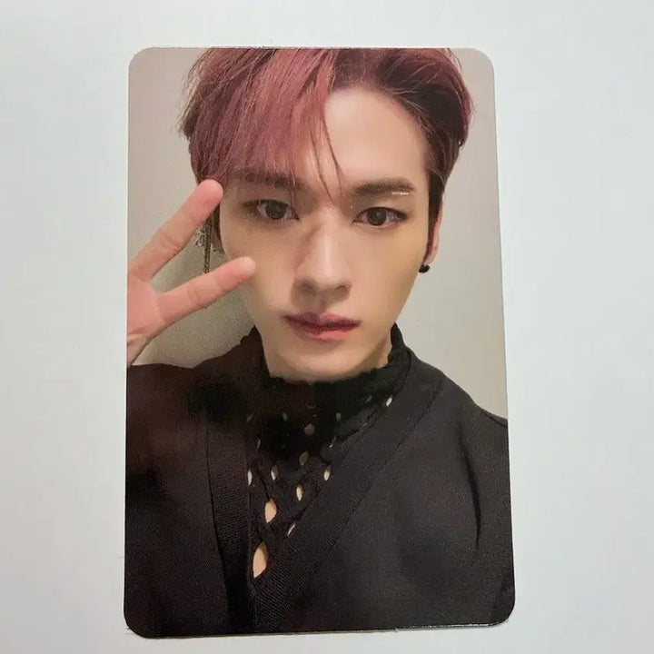 [BUNJANG] Stray Kids SKZ Ordinary Lee Know Random Photocard / 스트레이키즈 스키즈 오디너리 랜덤포카 리노