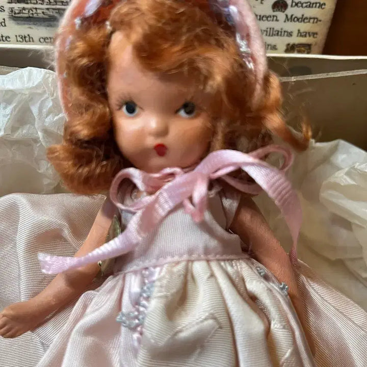 [BUNJANG] European Antique Porcelain Doll - Rare / 낸시 ㅡ비스크돌(레어템)