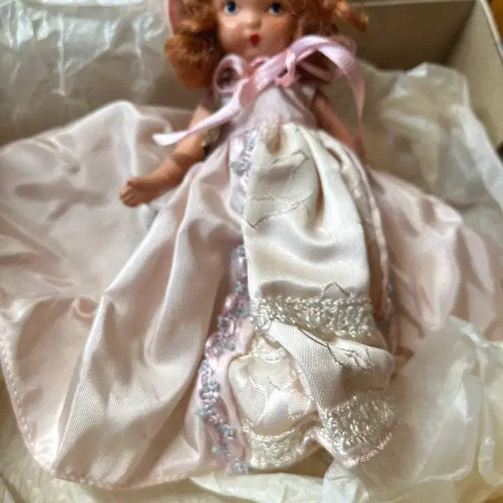 [BUNJANG] European Antique Porcelain Doll - Rare / 낸시 ㅡ비스크돌(레어템)