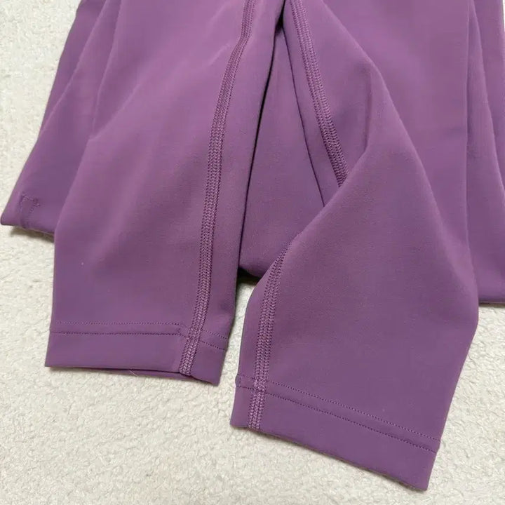 [BUNJANG] Lululemon Jubilee Leggings Size 0 / 룰루레몬 레깅스 주빌리 색상