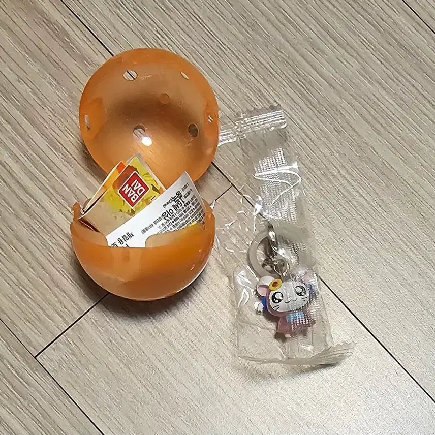[BUNJANG] Hamtaro Ribon Ichiban Kuji Keychain / 방가방가 햄토리 3탄 메지루시 가챠 리본이 우비 키링 햄스터 리본