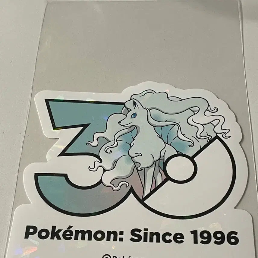 [BUNJANG] Pokemon 30th Anniversary Alolan Ninetales Hologram Sticker / 알로라나인테일 30주년 스티커