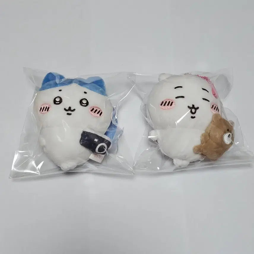 [BUNJANG] Chiikawa Hachiware Plush Keychain &amp; Stress Ball Set / 먼작귀 치이카와 하치와레 인형 키링 스트레스볼 2개 세트 판매