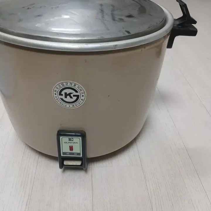 [BUNJANG] Seonhak Retro Electric Rice Cooker (14-Cup) / 1991년.35년된 미사용보관품  선학레트로전기밥솥