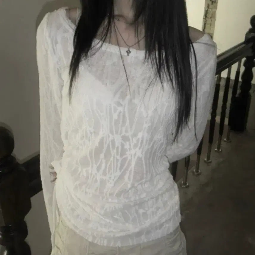 [BUNJANG] White See-through Shirring Long Sleeve T-Shirt / 새상품 화이트 시스루 셔링 긴팔 티셔츠
