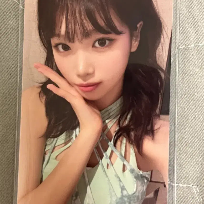 [BUNJANG] LE SSERAFIM Kim Chaewon PUREFLOW Weverse Fansign POB / 르세라핌 김채원 PUREFLOW 위버스 영통 특전