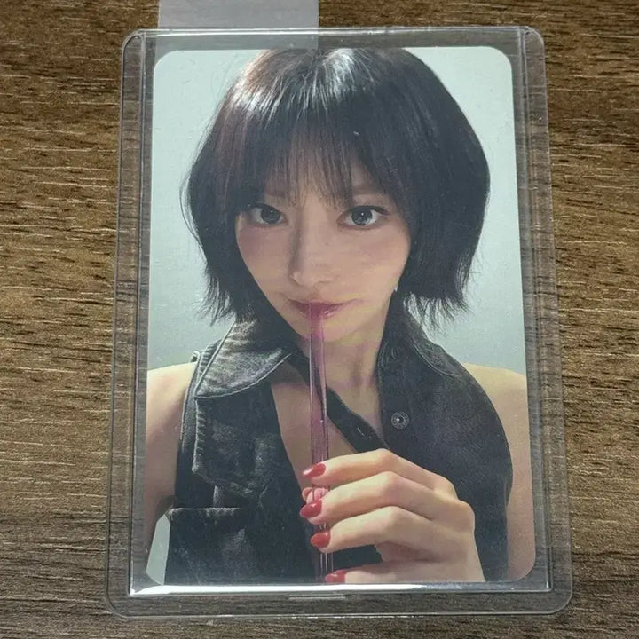 [BUNJANG] LE SSERAFIM Sakura Debut Day VR Concert POB Photocard / 르세라핌 vr콘서트 데뷔일 특전 포카 사쿠라 판매
