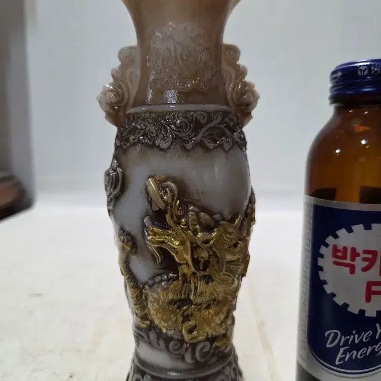 [BUNJANG] Chinese Dragon Carved White Jade Vase 17cm / 중국 용문 백옥 화병 공예품 높이17cm 무게494g 할인중