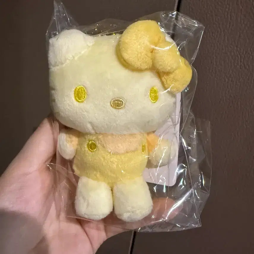 [BUNJANG] Sanrio Hello Kitty Mascot Keychain Yellow / 일본 정품 헬로키티 마스코트 키링 옐로우 노란색 컬러풀