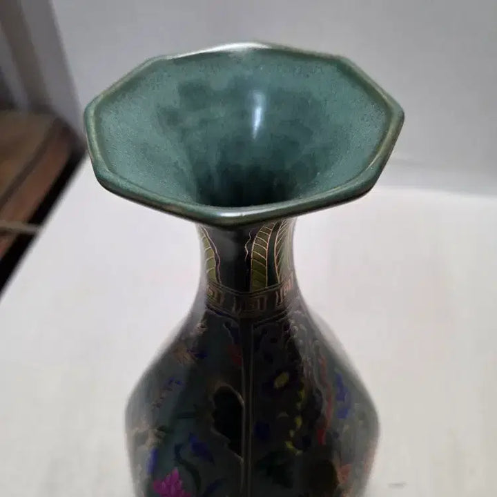 [BUNJANG] Celadon Vase Hexagonal Height 28cm / 청대 오체 육각 화병(판매자 강추) 높이28cm 무게890g 판매자소장품