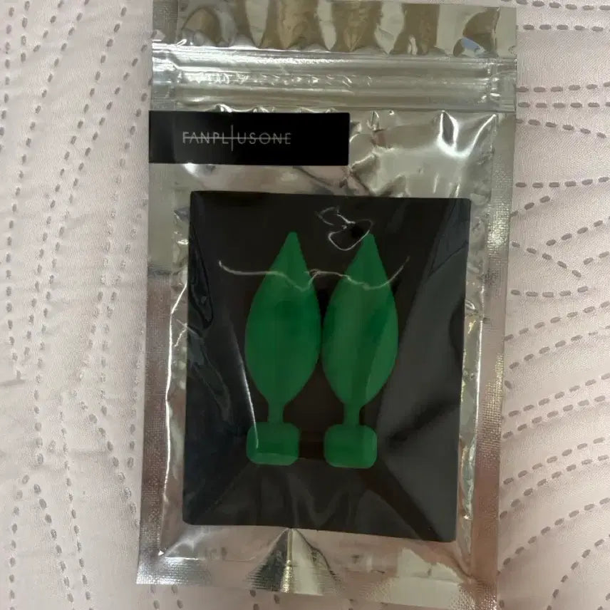 [BUNJANG] G-Dragon Cradle Leaf Decor / 지드래곤 지디 응원봉 크래들 데코 나뭇잎