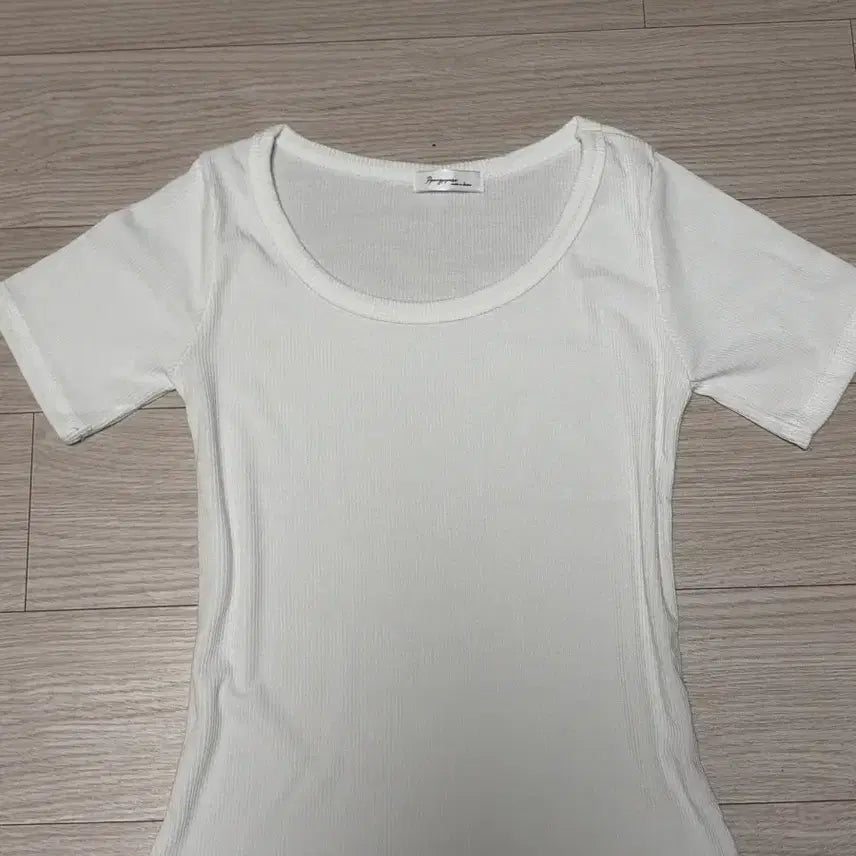 [BUNJANG] White Short Sleeve Inner T-Shirt / 흰색 반팔 이너티