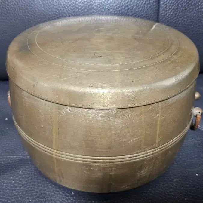 [BUNJANG] Antique Yugi Rice Pot / 골동 유기 밥통