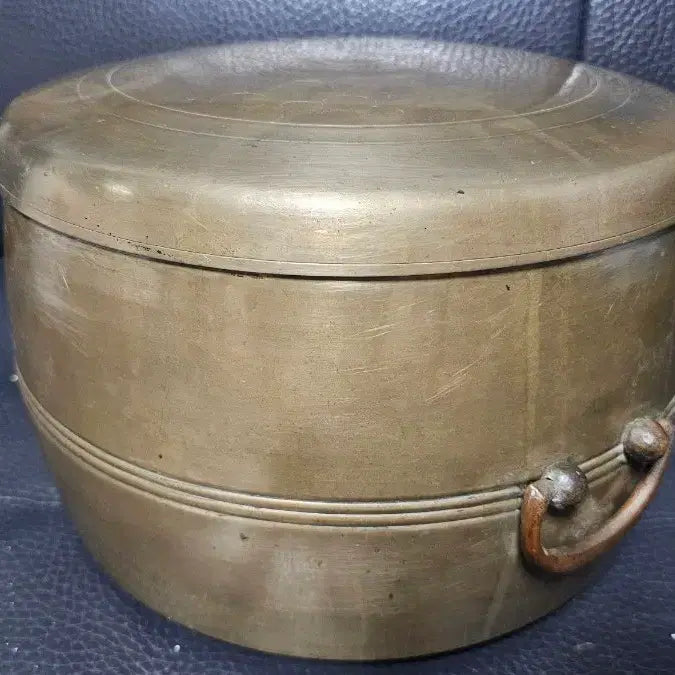 [BUNJANG] Antique Yugi Rice Pot / 골동 유기 밥통