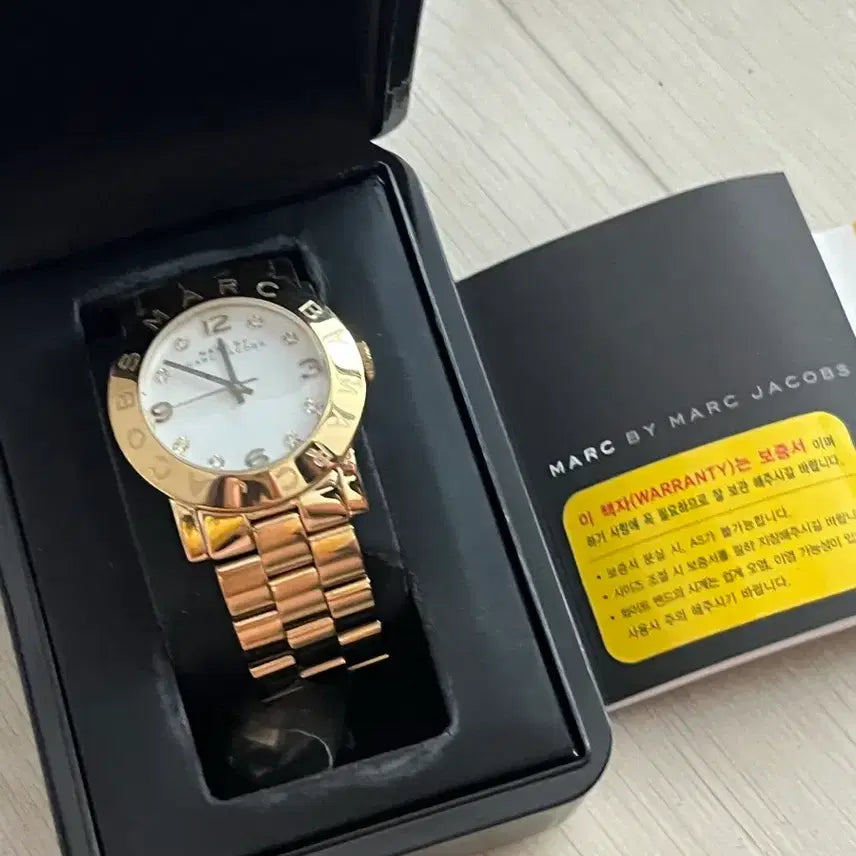 [SOLD OUT] 마크제이콥스 로즈골드 시계 (시계약 없음)